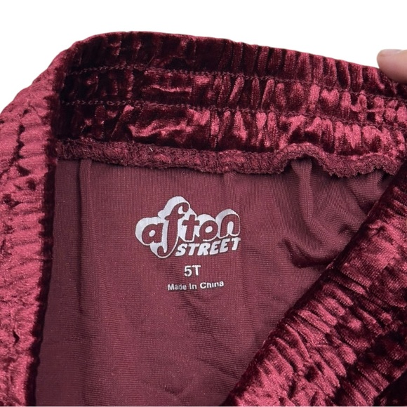 Afton Street Burgundy Velour Drop Crotch Joggers Crushed Velvet Toddler Girl 5T - Picture 2 of 5